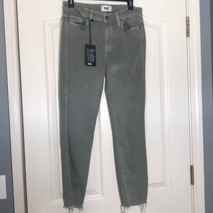 New with Tags Paige Denim Horton Cropped Size 29